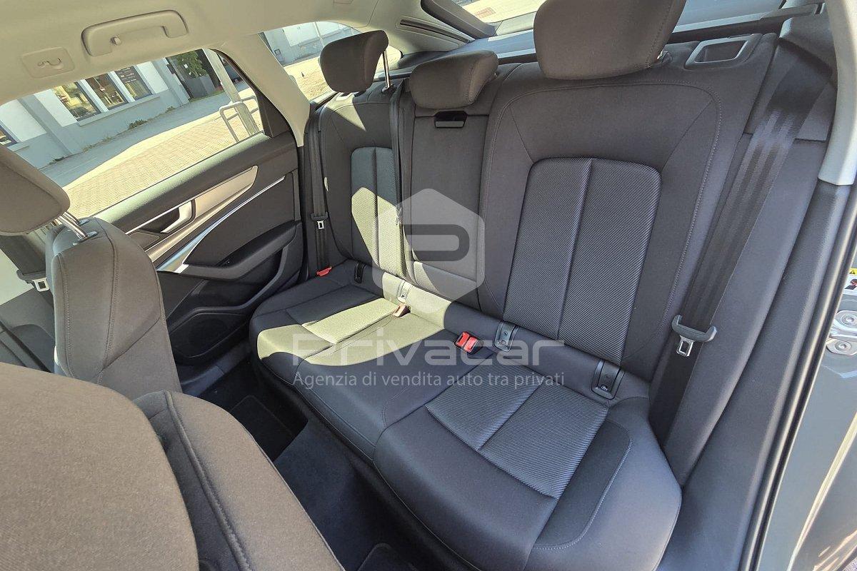AUDI A6 Avant 40 2.0 TDI quattro ultra S tronic S line edition
