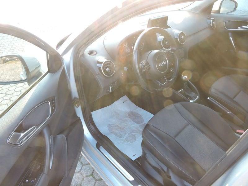 Audi A1 A1 1.6 TDI S tronic Attraction