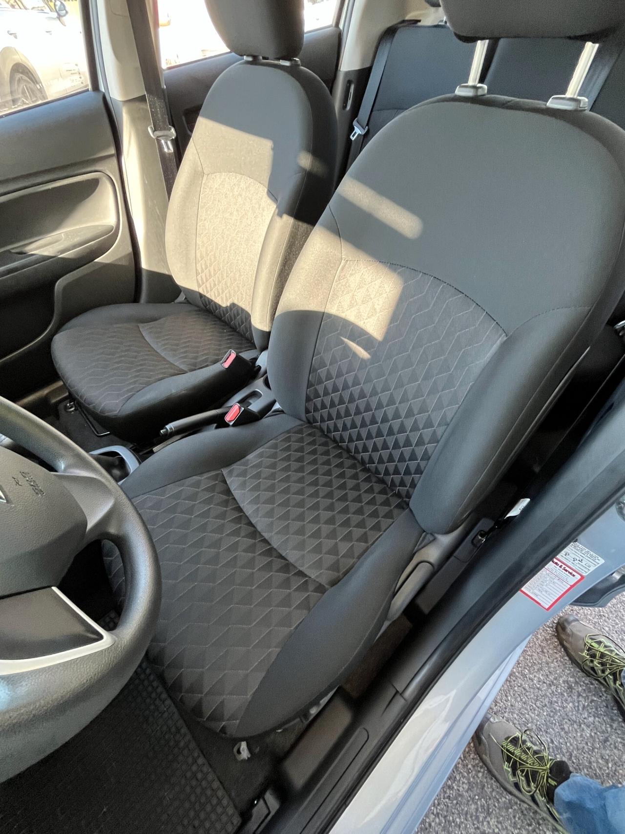 Mitsubishi Space Star 1.2 Invite Radio