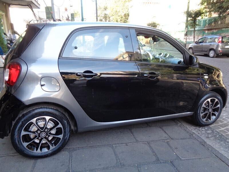 Smart ForFour 70 1.0 Bz SOLI 57.000 KM