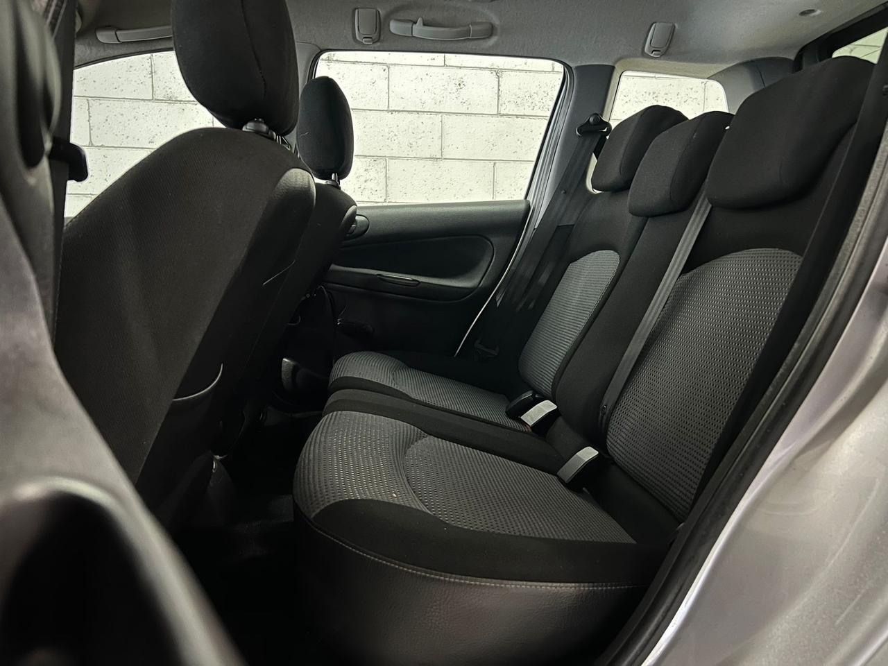 Peugeot 206 1.4 SW S