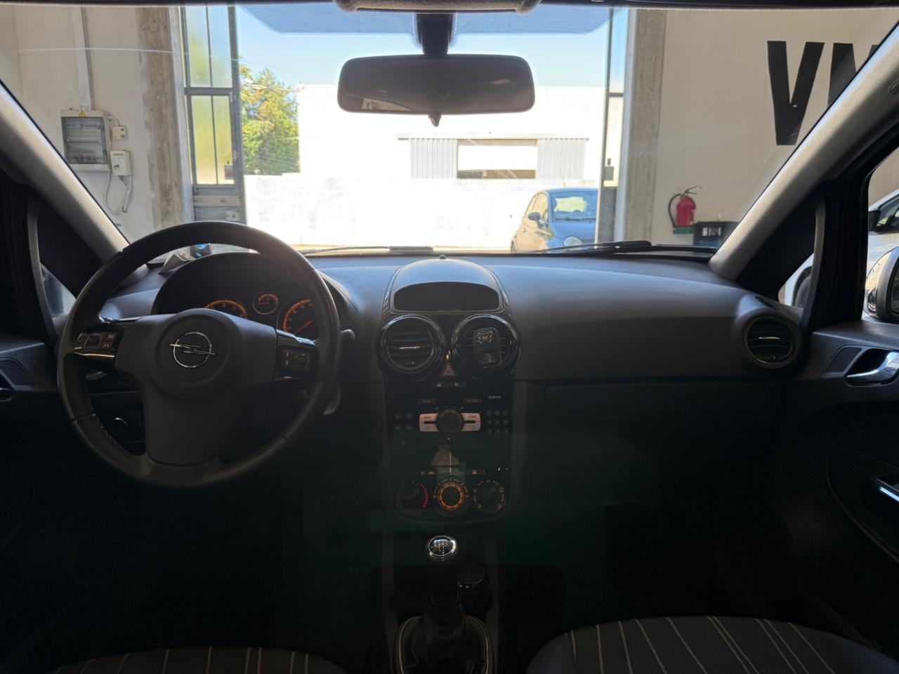 Opel Corsa 1.2 80CV 5 porte GPL-TECH Edition