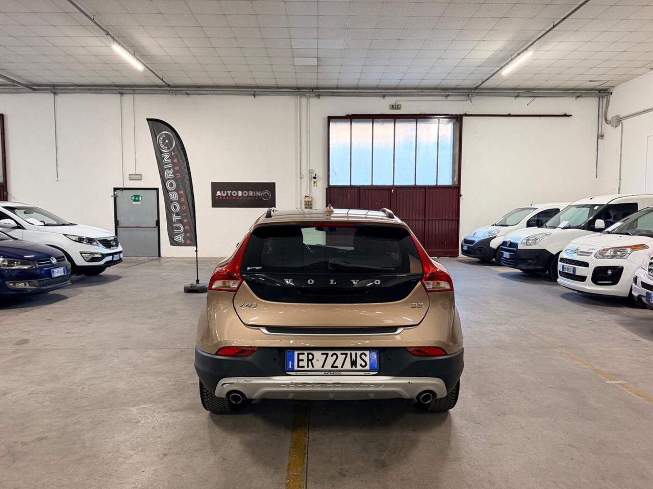 Volvo V40 Cross Country D3 Geartronic Momentum