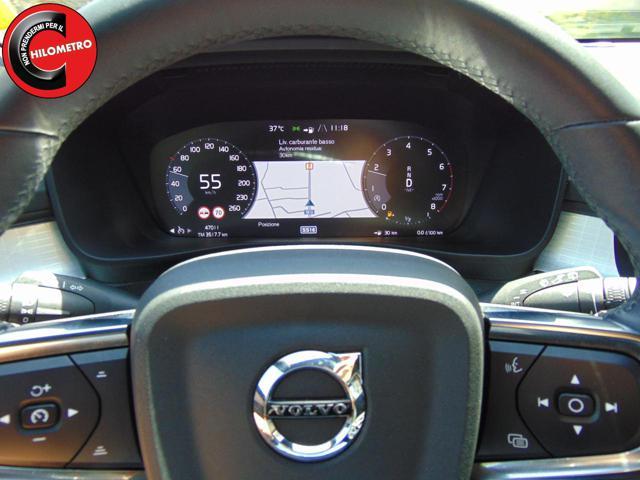 VOLVO XC40 T2 automatico Core