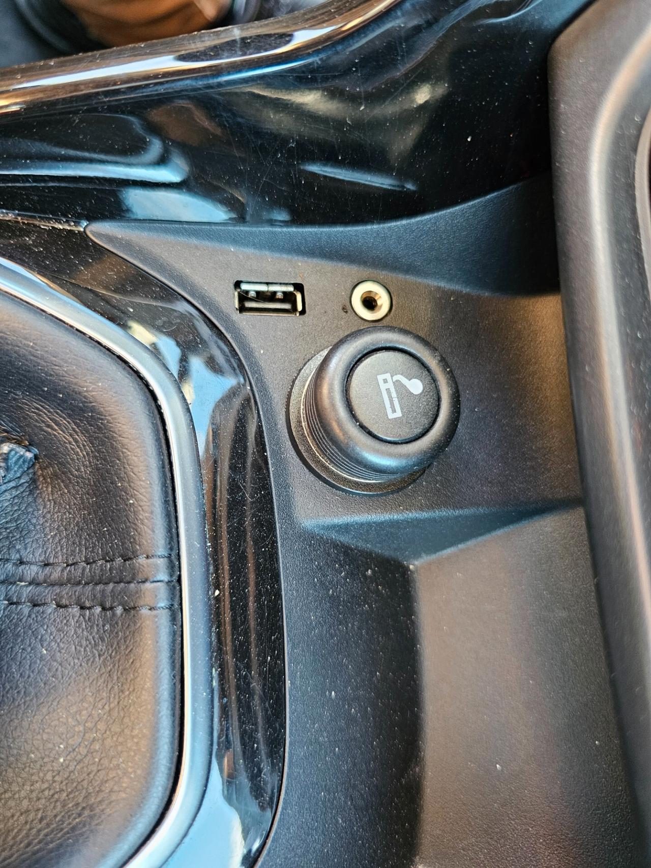 FORD BMAX 1.0ECOBOST 100CV TITANIUM FULL OPTIONAL