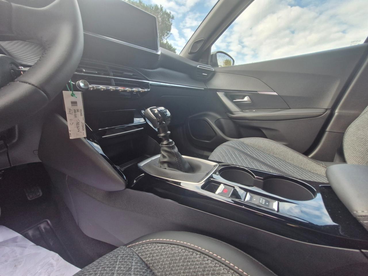 Peugeot 2008 Allure Pack KM 0