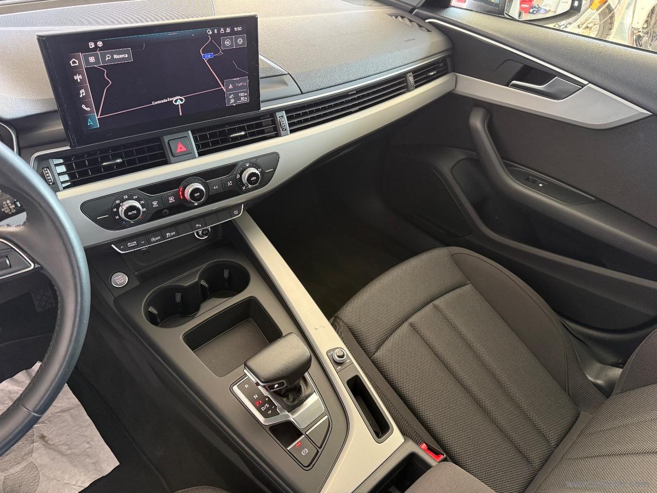 AUDI A4 Avant 40 TDI S tronic Business