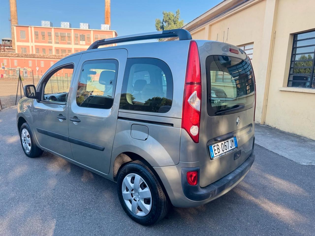 Renault Kangoo 2010 1.6 Benzina/GPL 105CV 5 porte Tom Tom