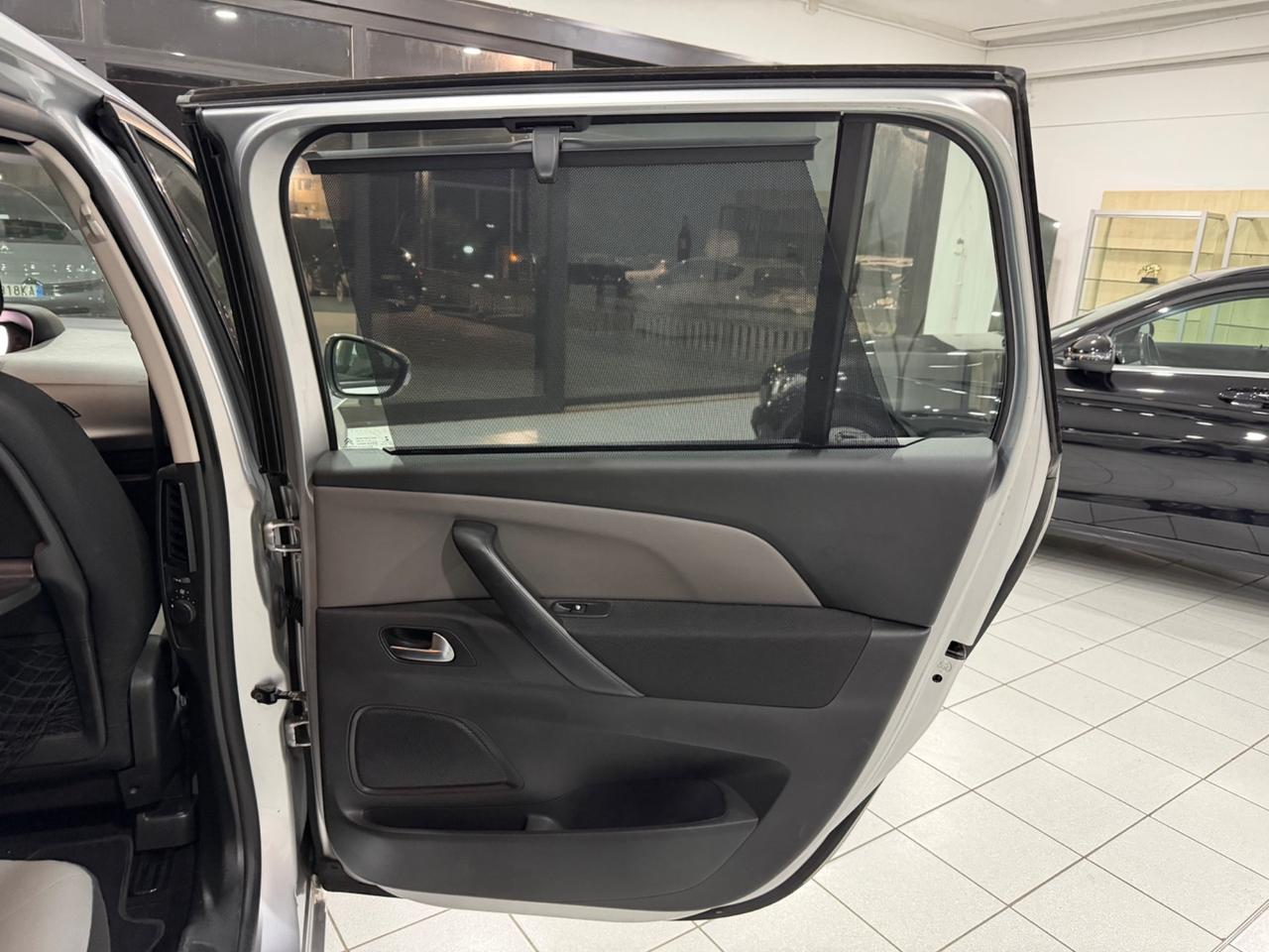 Citroen Grand C4 Picasso 1.6 HDi 115 Seduction