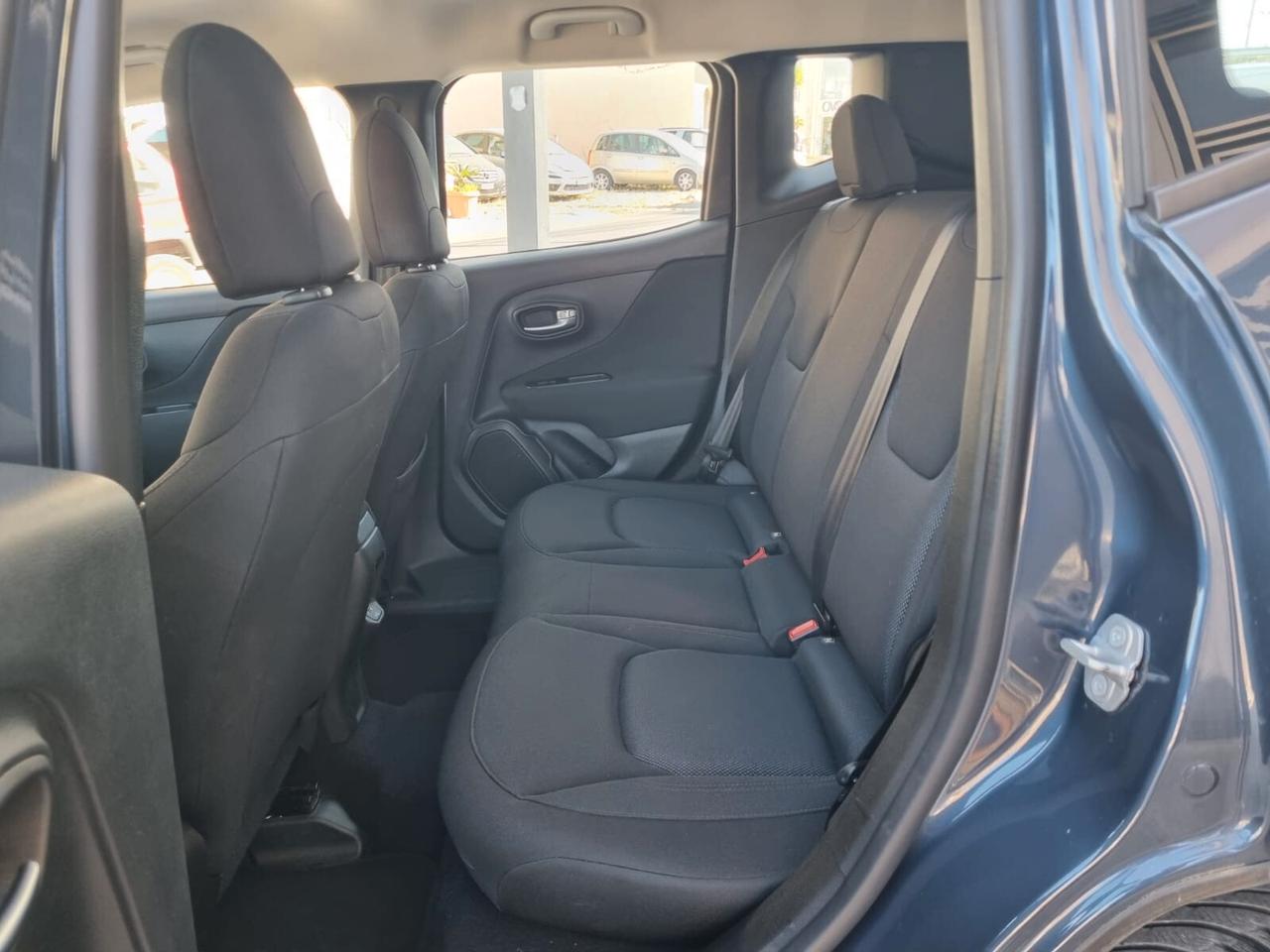 Jeep Renegade 1.6 Mjt Business