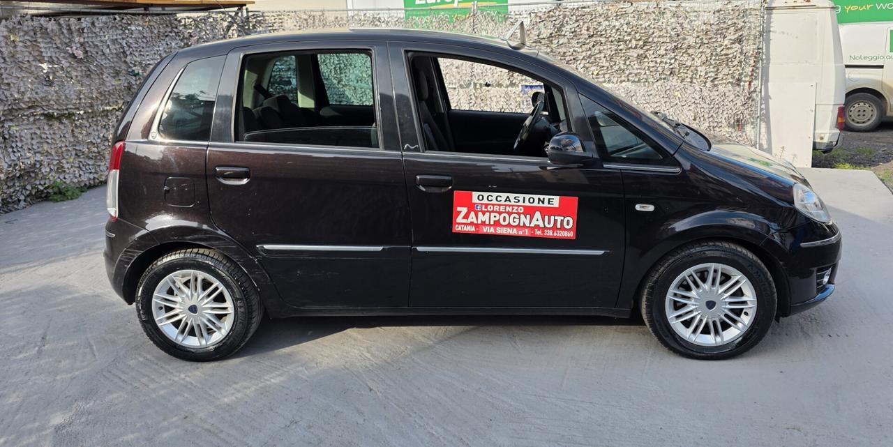 Lancia MUSA 1.3 Mjt 95CV Platinum X NEOPATENTATO ZAMPOGNAUTO CT