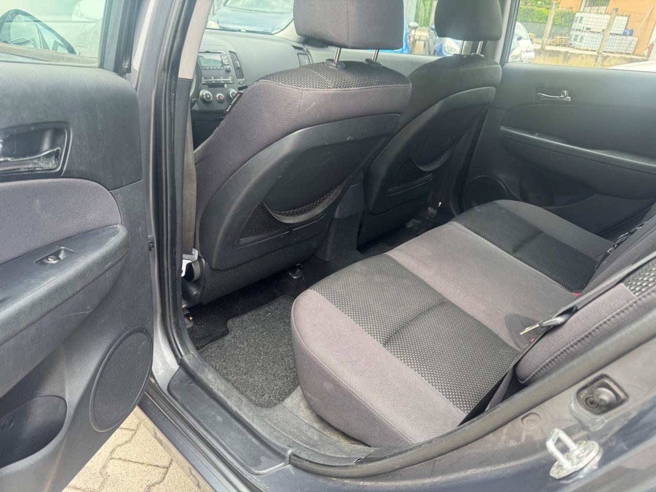 Hyundai i30 CW 1.6 CRDi VGT 16V 115CV Dynamic