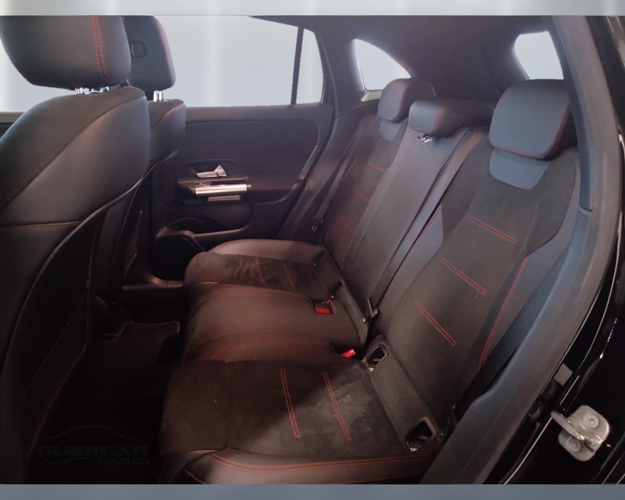 Mercedes-Benz GLA-H247 2023 - GLA 180 d AMG Line Advanced Plus auto