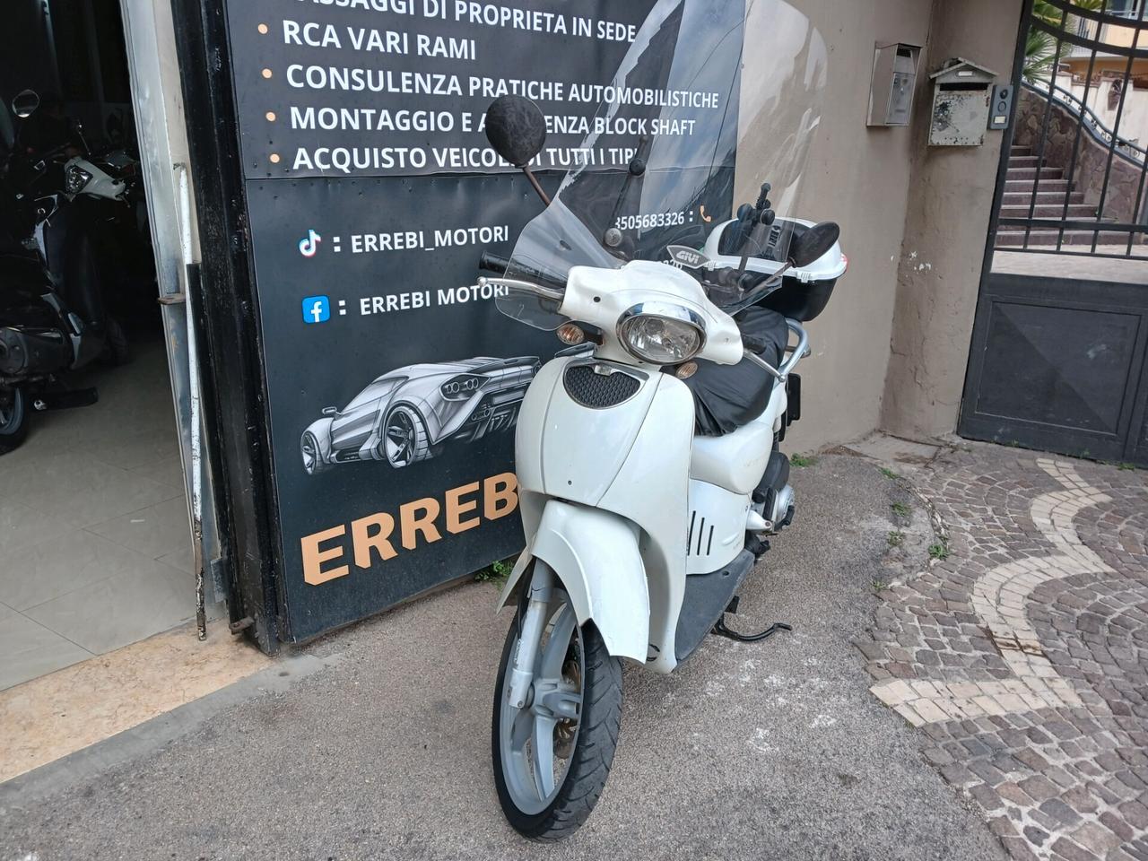 Aprilia Scarabeo 100