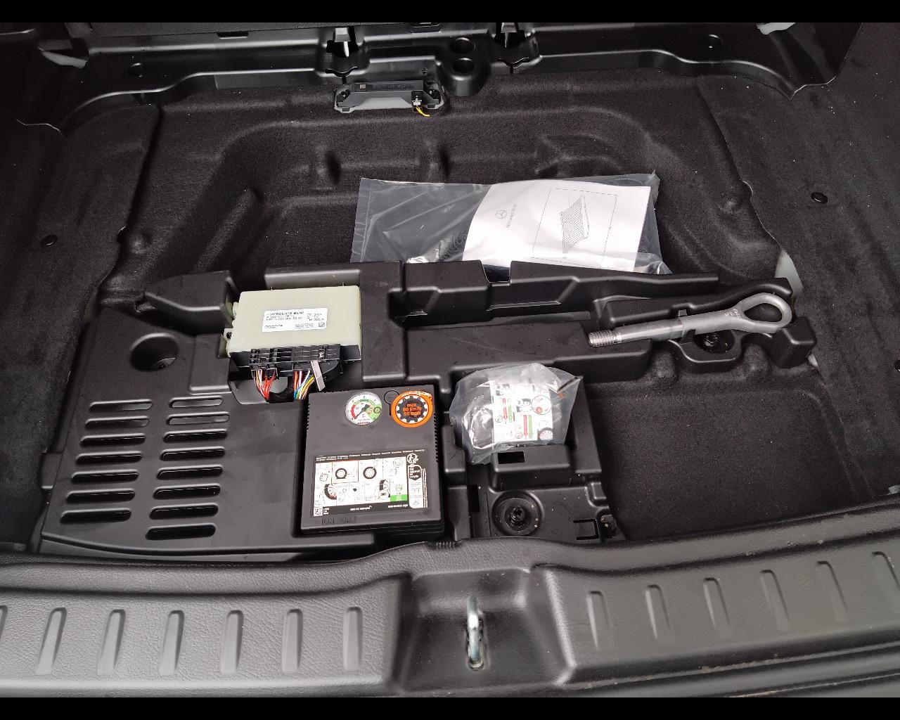 Mercedes-Benz GLA-H247 2023 - GLA 180 d AMG Line Advanced Plus auto