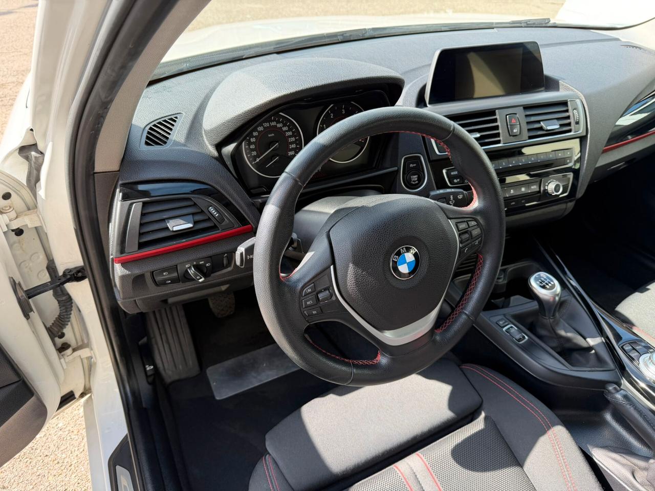 Bmw 120d 190cv 2016 5p. Sport