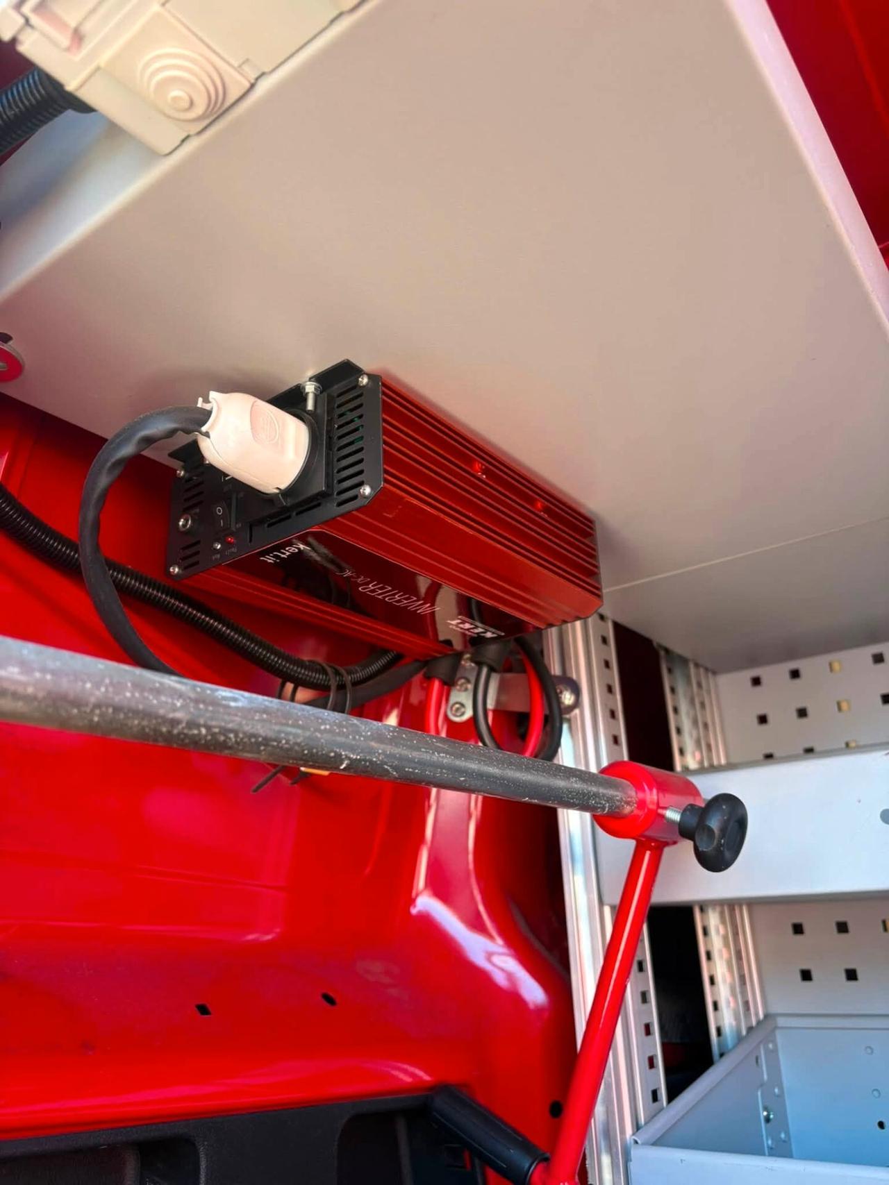 Fiat Fiorino 1.3 MJT 95CV Cargo Adventure inverter