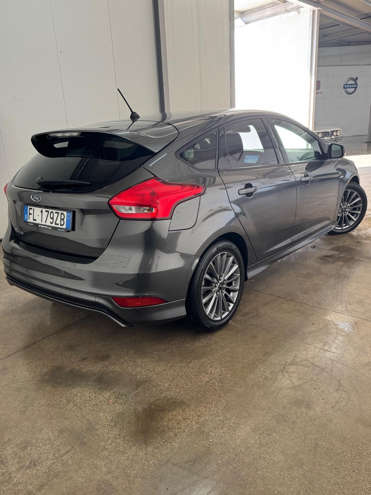 Ford Focus 1.5 TDCi 120 CV Start&Stop ST Line