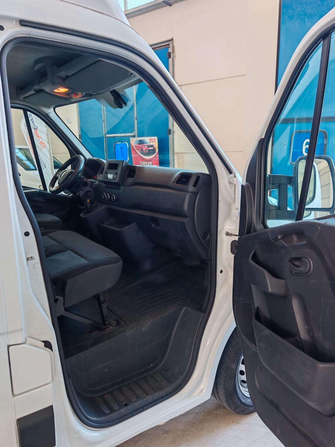 Renault Master T35 2.3 dCi 145 CV L3 Gran Volume Energy