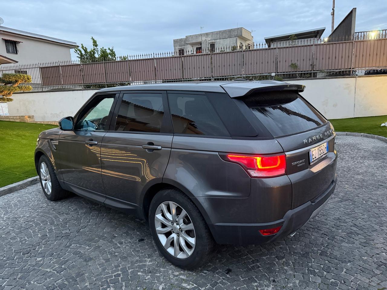 Land Rover Range Sport 3.0 TDV6 HSE Dynamic Tetto Pelle Navi