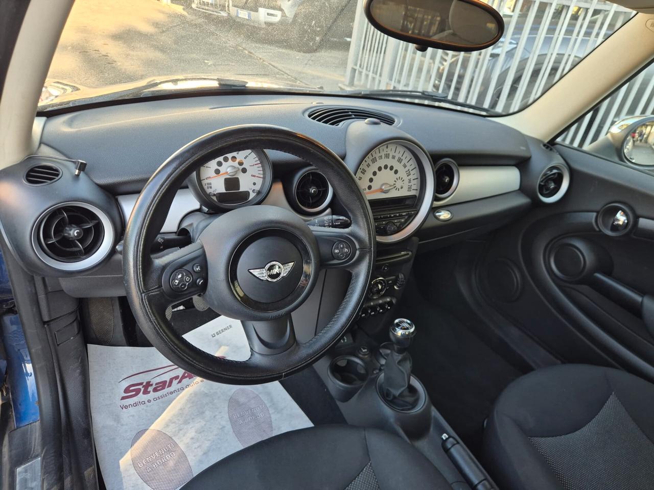 Mini 1.6 16V One (55kW)