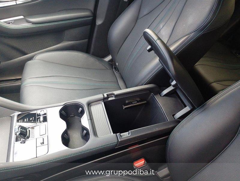 BYD Seal U DM-i 1.5 phev Boost 217cv 2wd