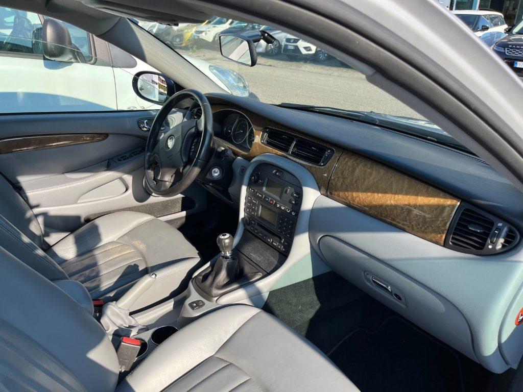 JAGUAR X-Type 2.0D cat Executive EU3