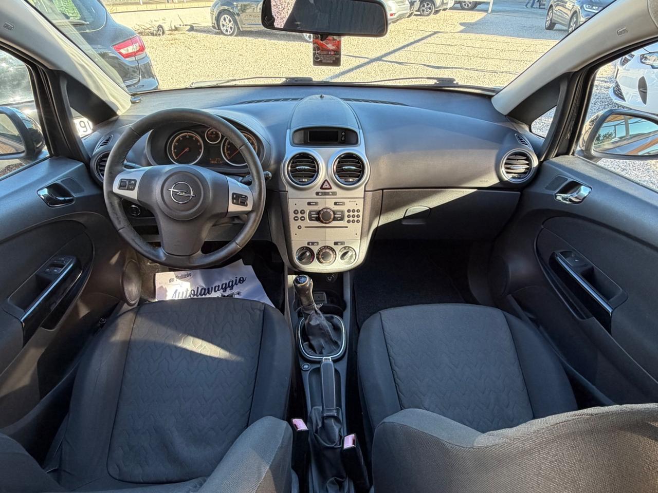Opel Corsa 1.2 gpl