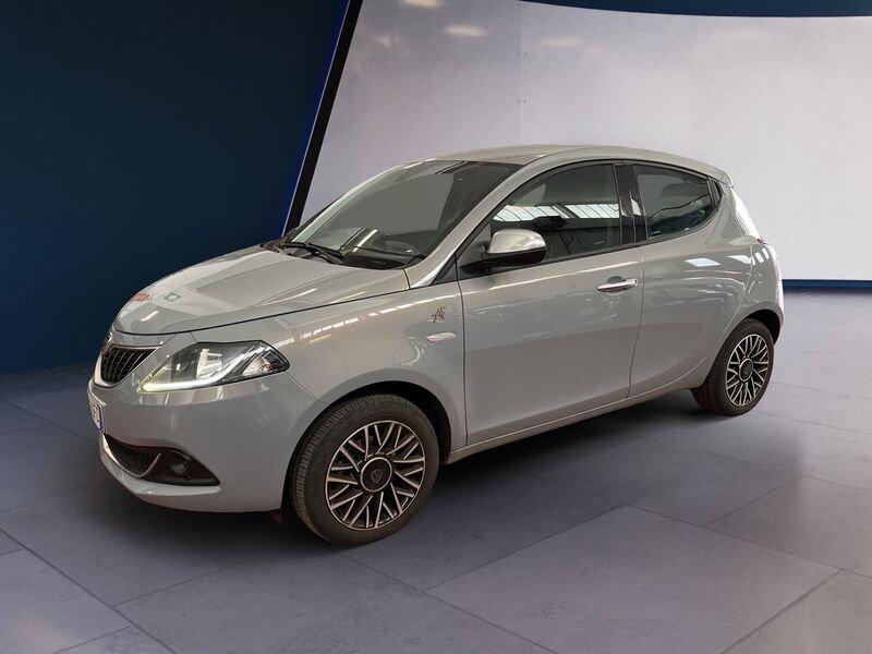 Lancia Ypsilon III 2021 1.0 firefly hybrid Gold s&s 70cv