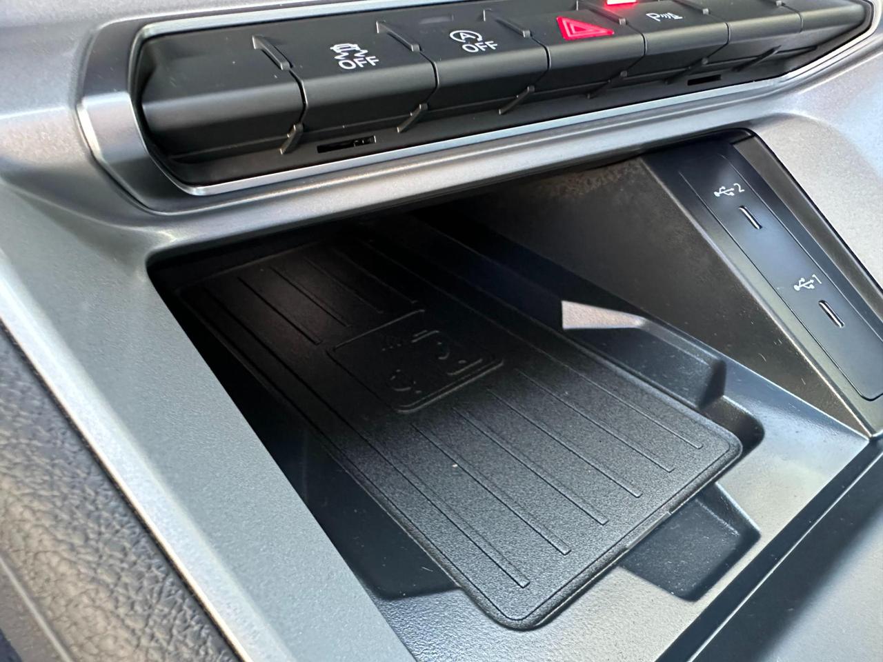 Audi Q3 35 2.0 tdi S line edition s-tronic