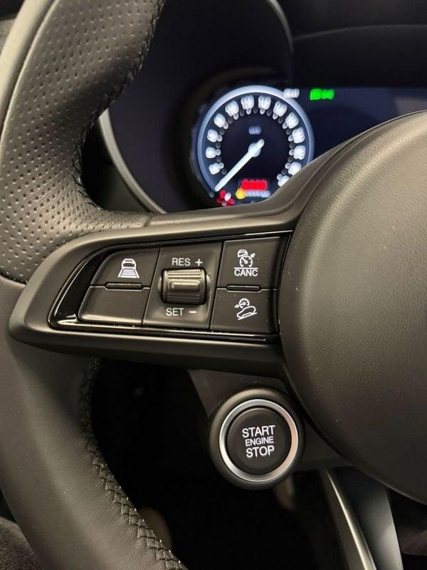 Alfa Romeo Stelvio 2.2 Turbodiesel 160 CV AT8 RWD Super