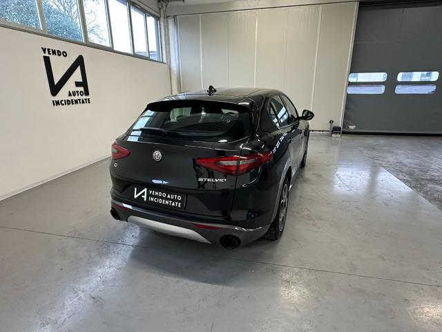ALFA ROMEO Stelvio 2.2 TURBODIESEL 210CV AT8 Q4 TI