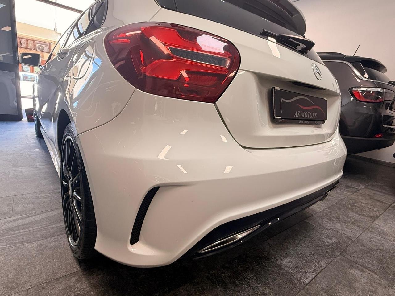 Mercedes-benz A 180 d 110Cv Premium AMG