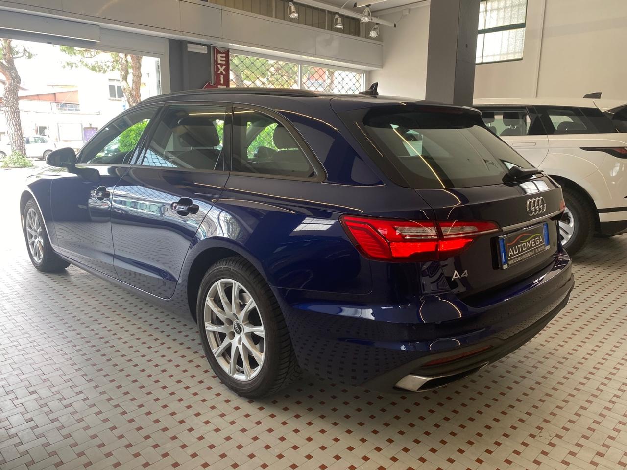 Audi A4 Avant 40 2.0 tdi 204cv S-tronic