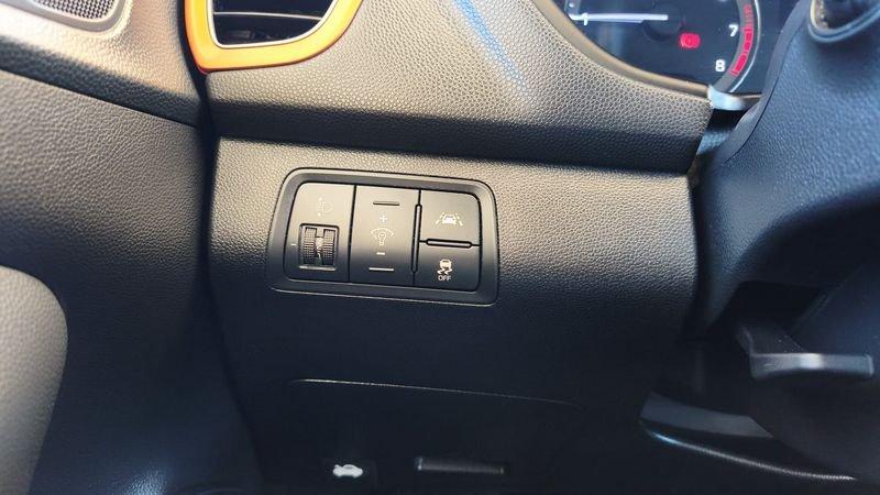 Hyundai i20 1.2 MPI 84cv Coupe Sport