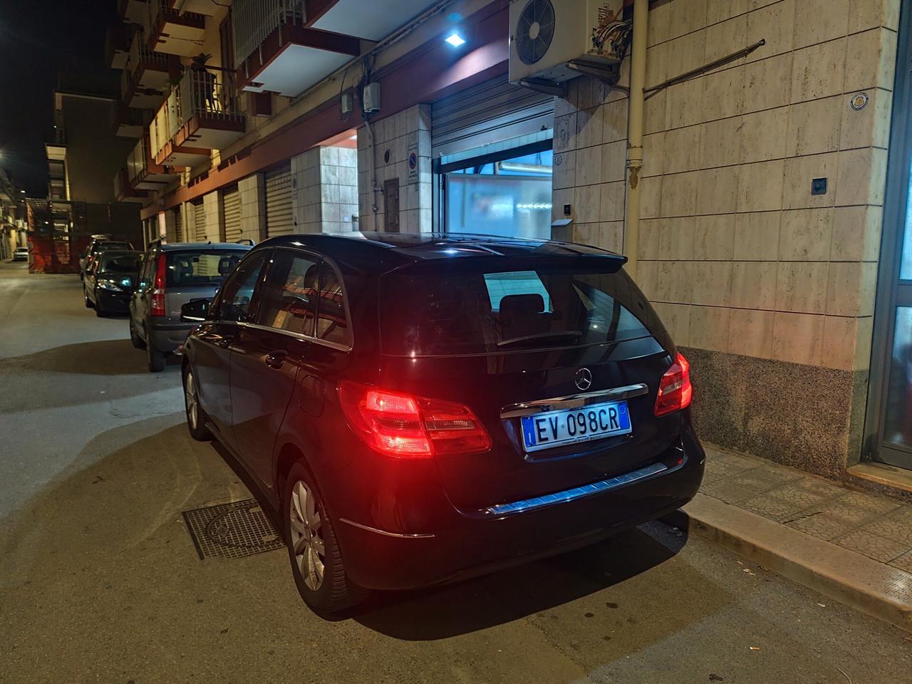 Mercedes-benz B 180 CDI 1.8 MOTORE MERCEDES Navi & Retrocamera