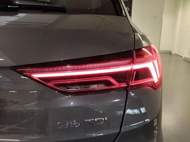 Audi Q3 35 TDI S tronic Business Advanced