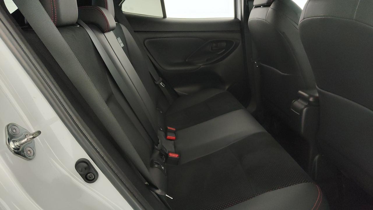 TOYOTA Yaris Cross - Yaris Cross 1.5h GR Sport fwd 116cv e-cvt