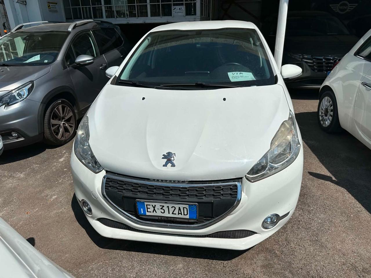 Peugeot 208 1.4 HDi 68 CV 5 porte Active