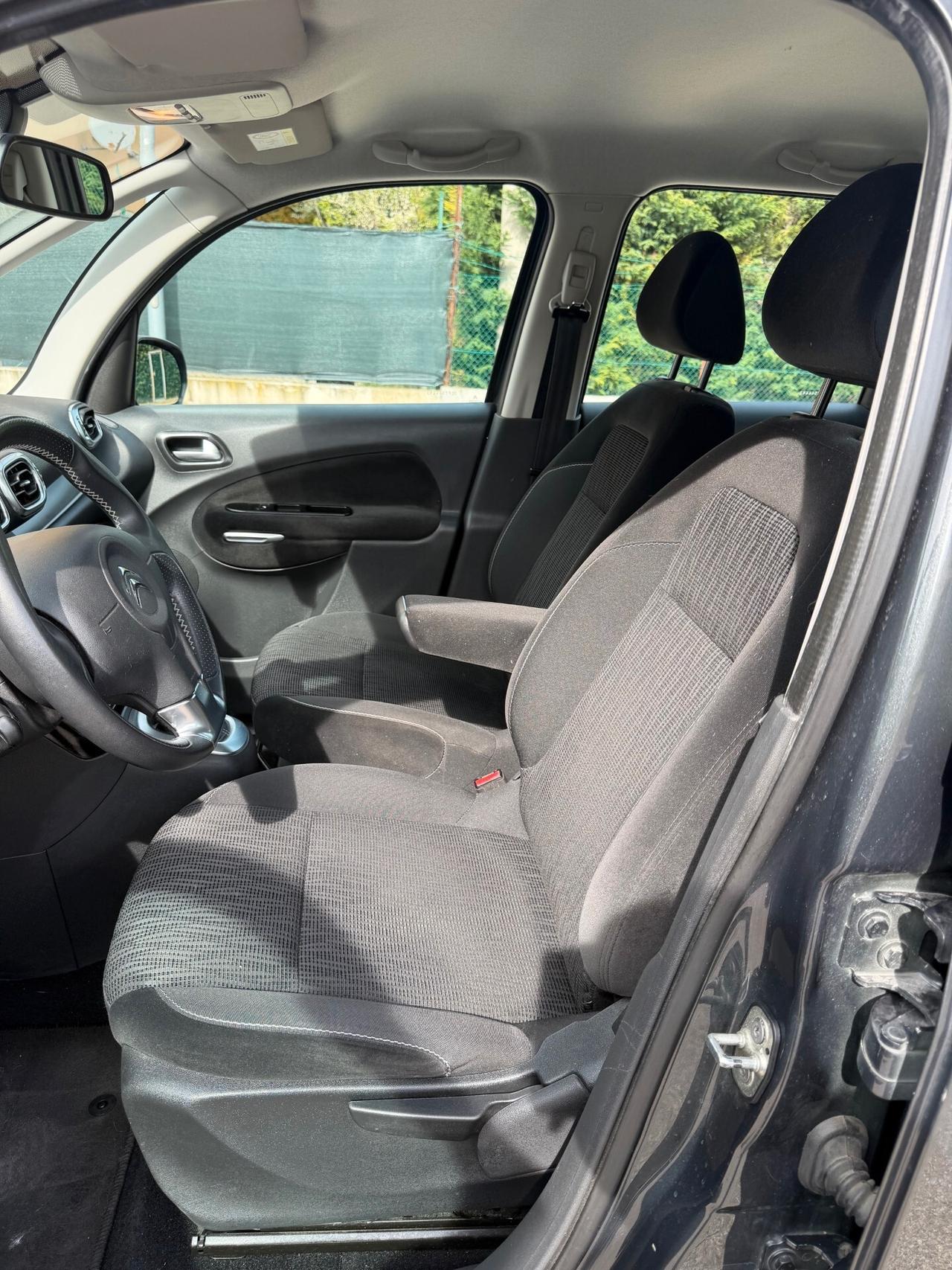 Citroen C3 PICASSO 1.6 - NEOPATENTATI - 12 MESI DI GARANZIA -