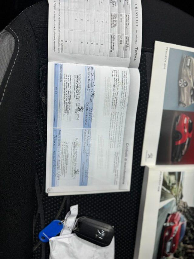 PEUGEOT 208 1.4 8V HDi 68CV 5p. Allure