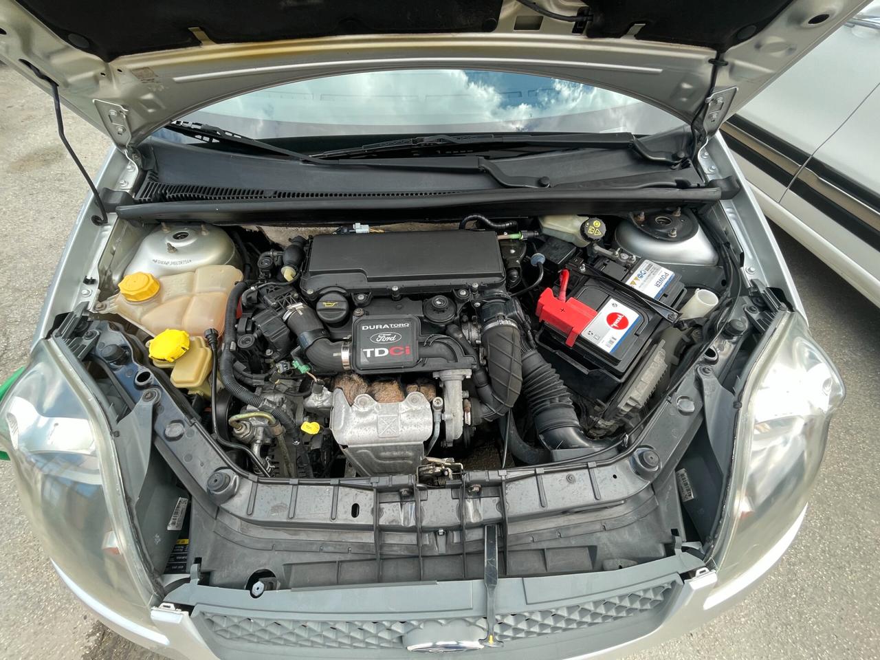 Ford Fiesta 1.4 TDCi 5p. Ghia