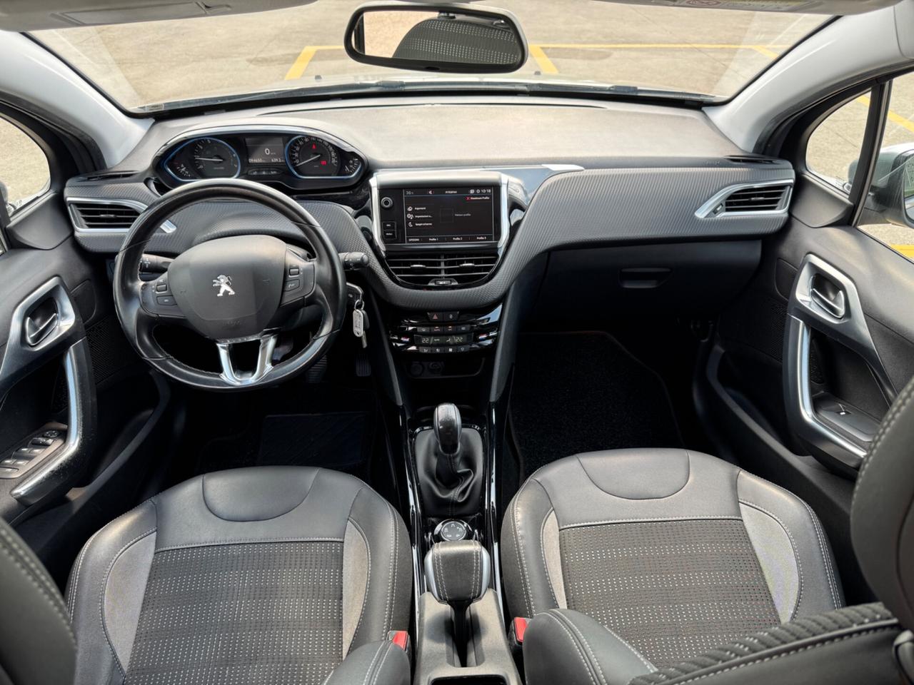 Peugeot 2008 PureTech Turbo 110 S&S Black Matt OK NEOPATENTATI