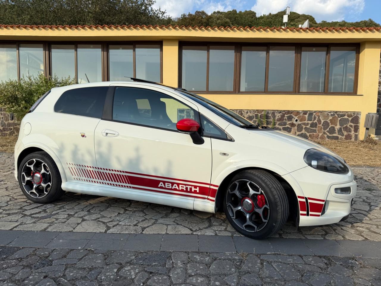 Abarth Punto 1.4 16V Turbo Multiair S&S 10/2010
