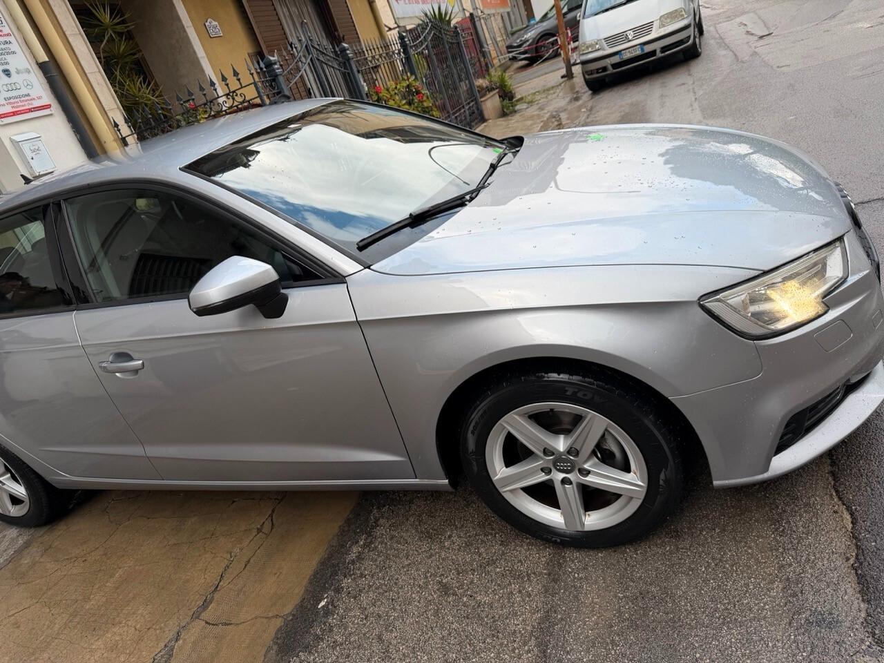 Audi A3 SPB 30 TDI S tronic Business