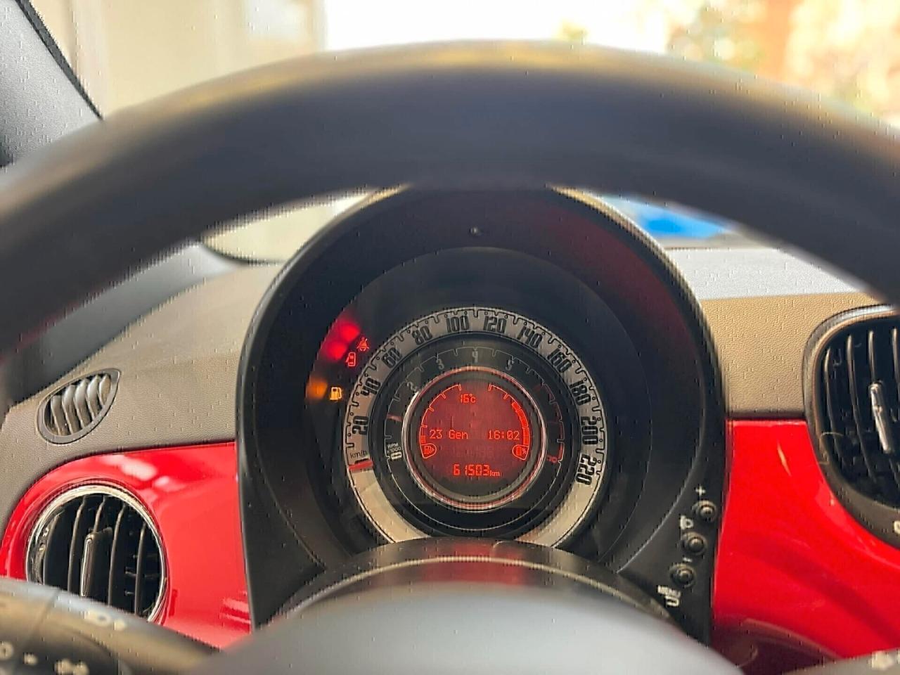 Fiat 500 1.0 Hybrid Lounge "NAVI"