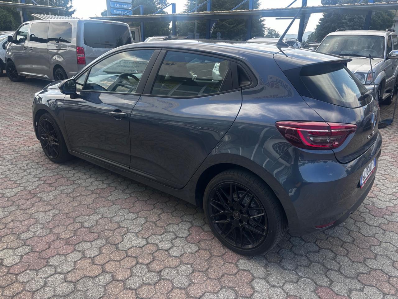 Renault Clio TCe 90 CV 5 porte Techno