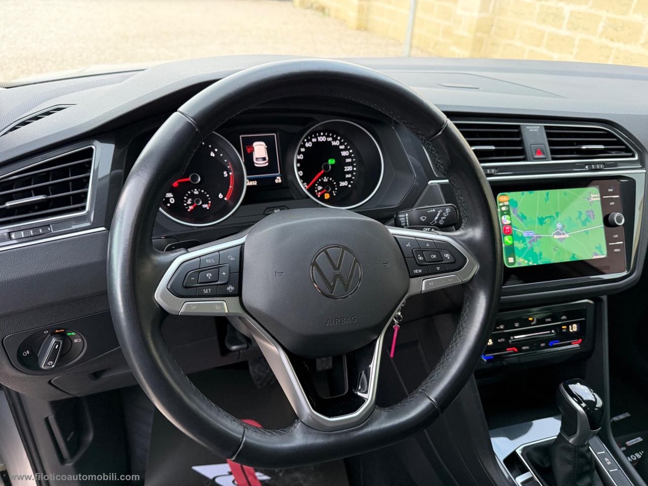 VOLKSWAGEN Tiguan 2.0 TDI 150CV SCR DSG Life TELECAMERA - FARI LED -FULL