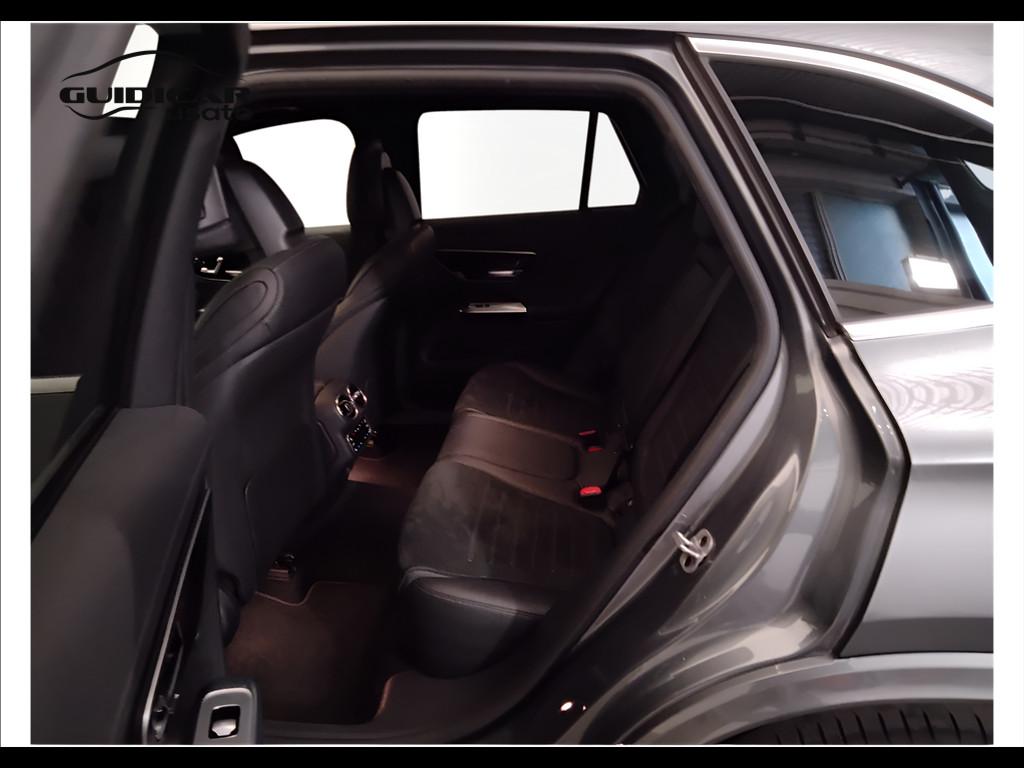 Mercedes-Benz GLC - X254 - GLC 220 d AMG Line Premium Plus 4matic auto