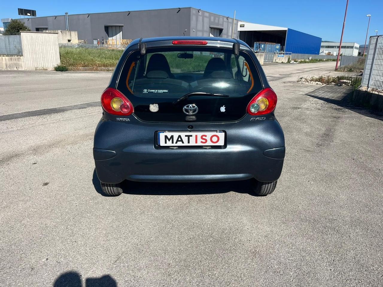 Toyota Aygo 1.0 12V VVT-i 3 porte 142000 KM